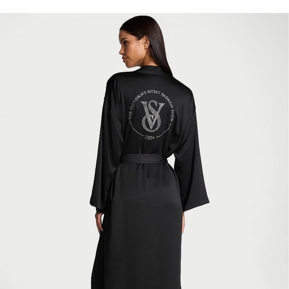 ISO the Victoria’s Secret Fashion Show ‘24 Glazed Satin Long Robe